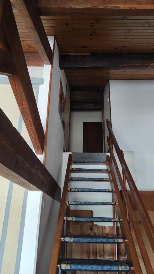 Chambre, grand salon et billard Lägenhet Nercillac Exteriör bild